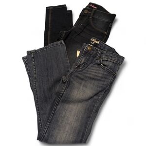 2/$20 2 Pair Size 7 Jeans